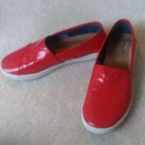 Toms shoes